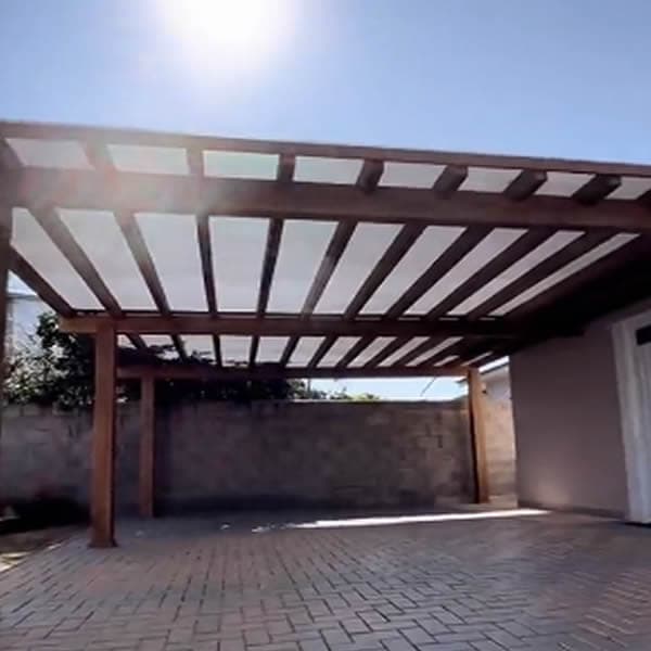 Garagem e área do carro
